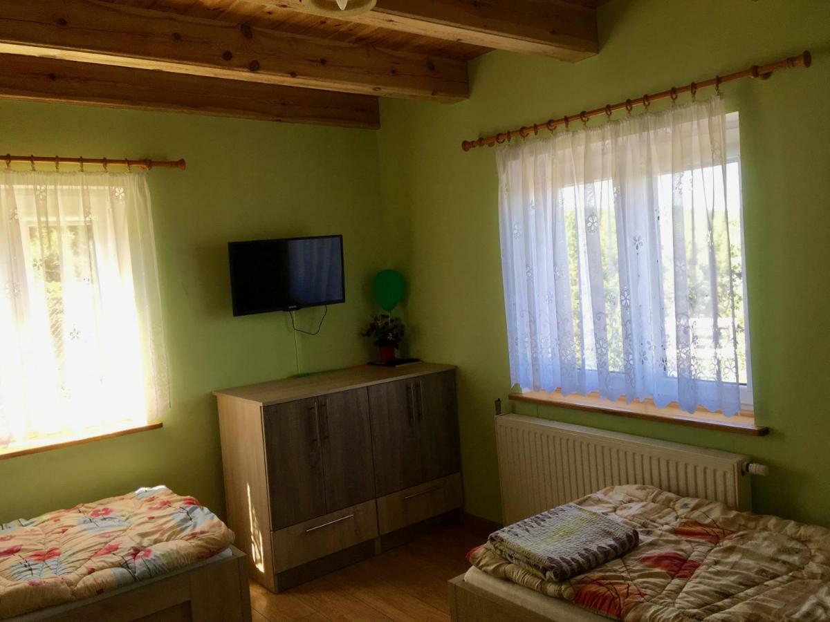 Teczowe Lowisko Hotel Wolka Orlowska Kültér fotó